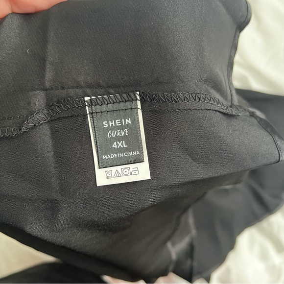 Shein Skirt - Picture 5 of 5